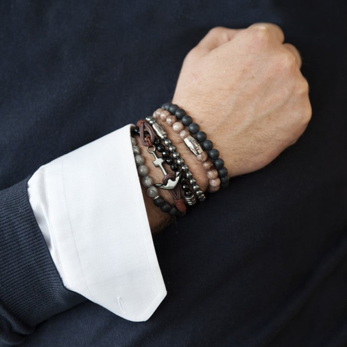 2021 Guide to Wearing Men's Jewelry