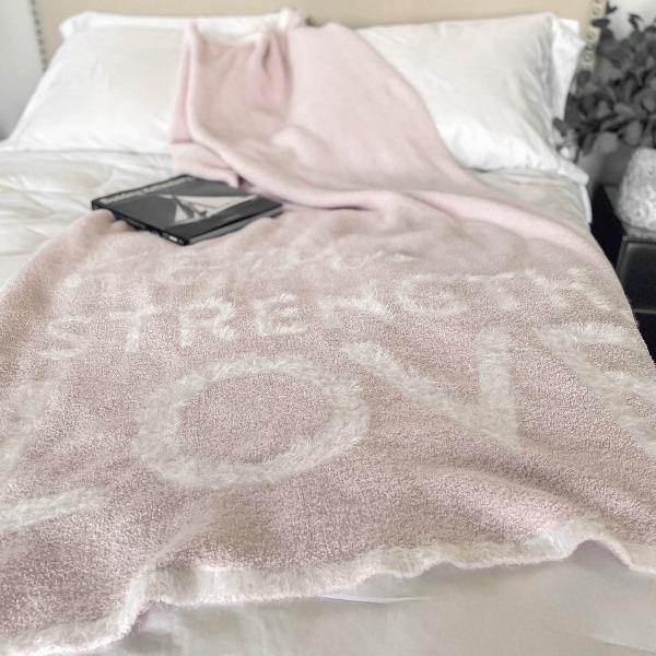 Pink Throw Blanket - DREAM 3