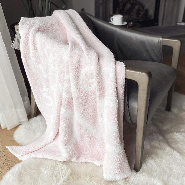 Pink Throw Blanket - DREAM 7